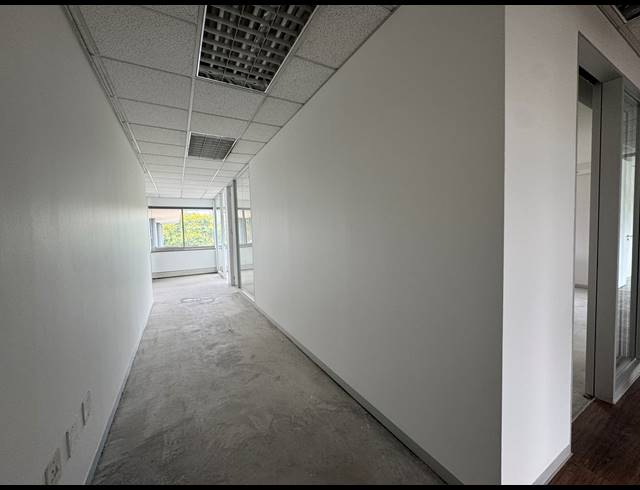 313M² OFFICE TO LET IN WOODMEAD
